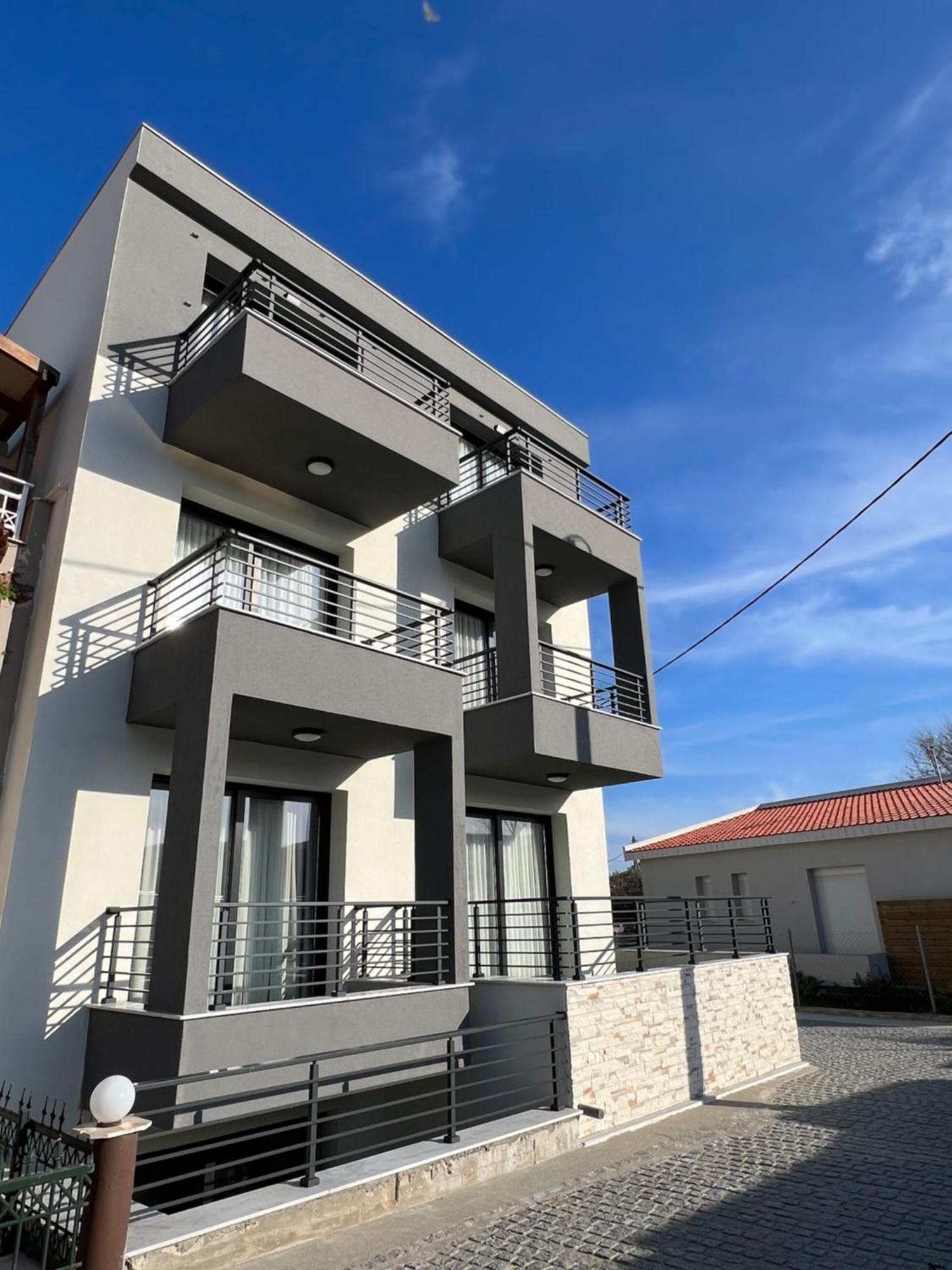 Four Shades Luxury Suites Sarti Buitenkant foto